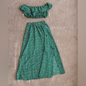 Two Piece Set